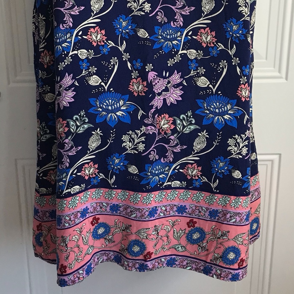 Amazon Women’s XL Multi Blue Floral V-Neck SS Button Up House Midi Dress NWOT - Picture 13 of 16